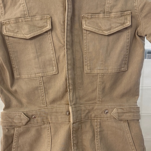 Good American Tan Utility Jean Dress with zip up and buttons. Size Medium - Picture 9 of 11